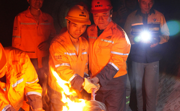 8ac28403d3698e36d6ca63c64569b8d7